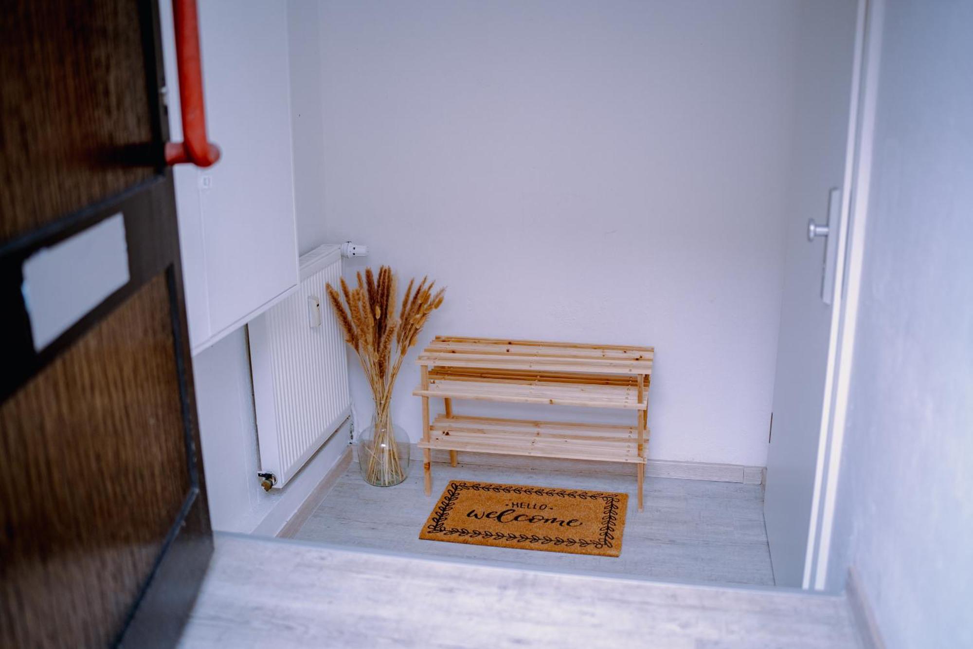 Schoenes Apartment In Der Altstadt , Kostenlose Parkplaetze In Der Naehe Emden Exterior foto